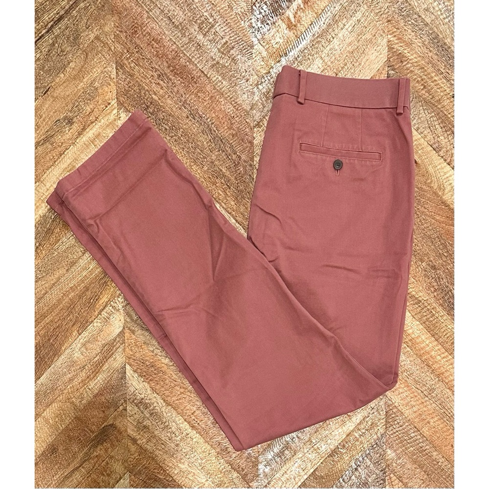 Charles Tyrwhitt: Men’s “Classic Fit” Pant